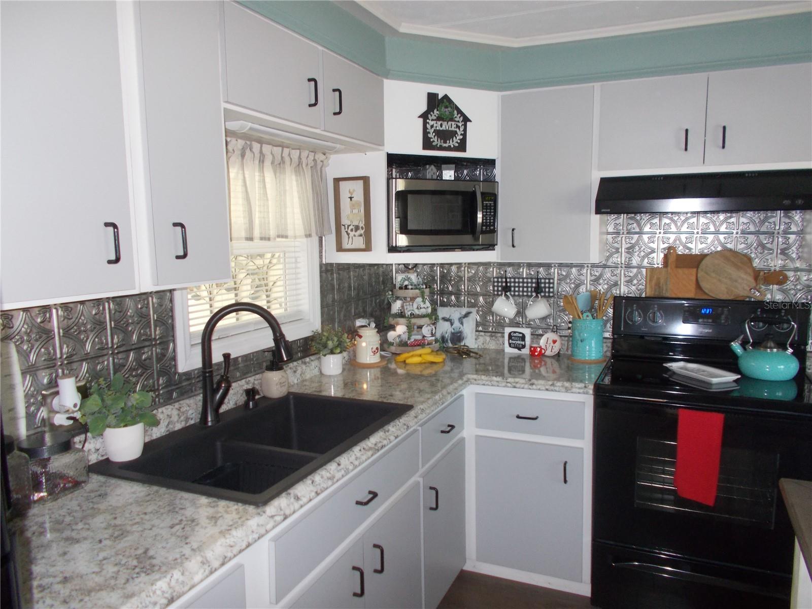 6603 HAULI COURT