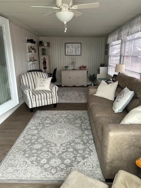 HOLIDAY PARK - Residential