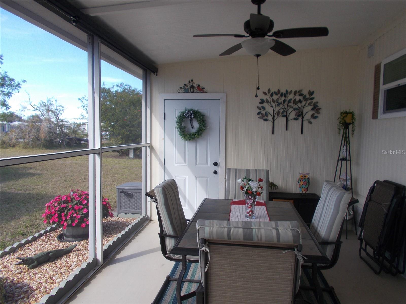 HOLIDAY PARK - Residential