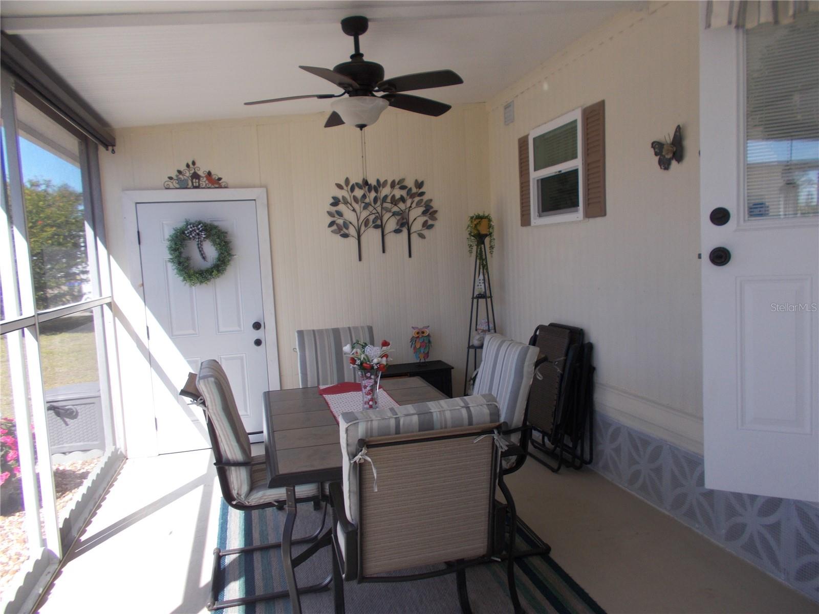 HOLIDAY PARK - Residential