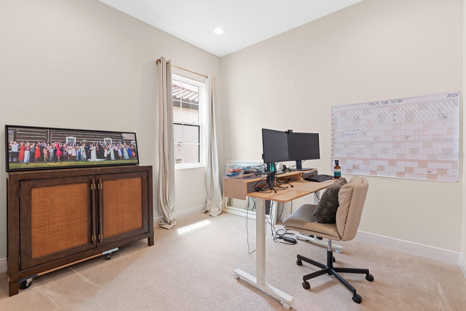 HAWKSTONE - Residential