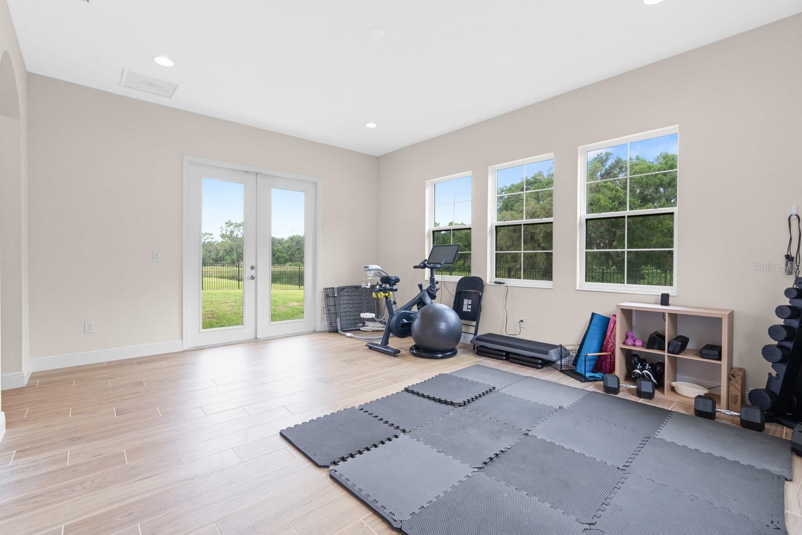 HAWKSTONE - Residential