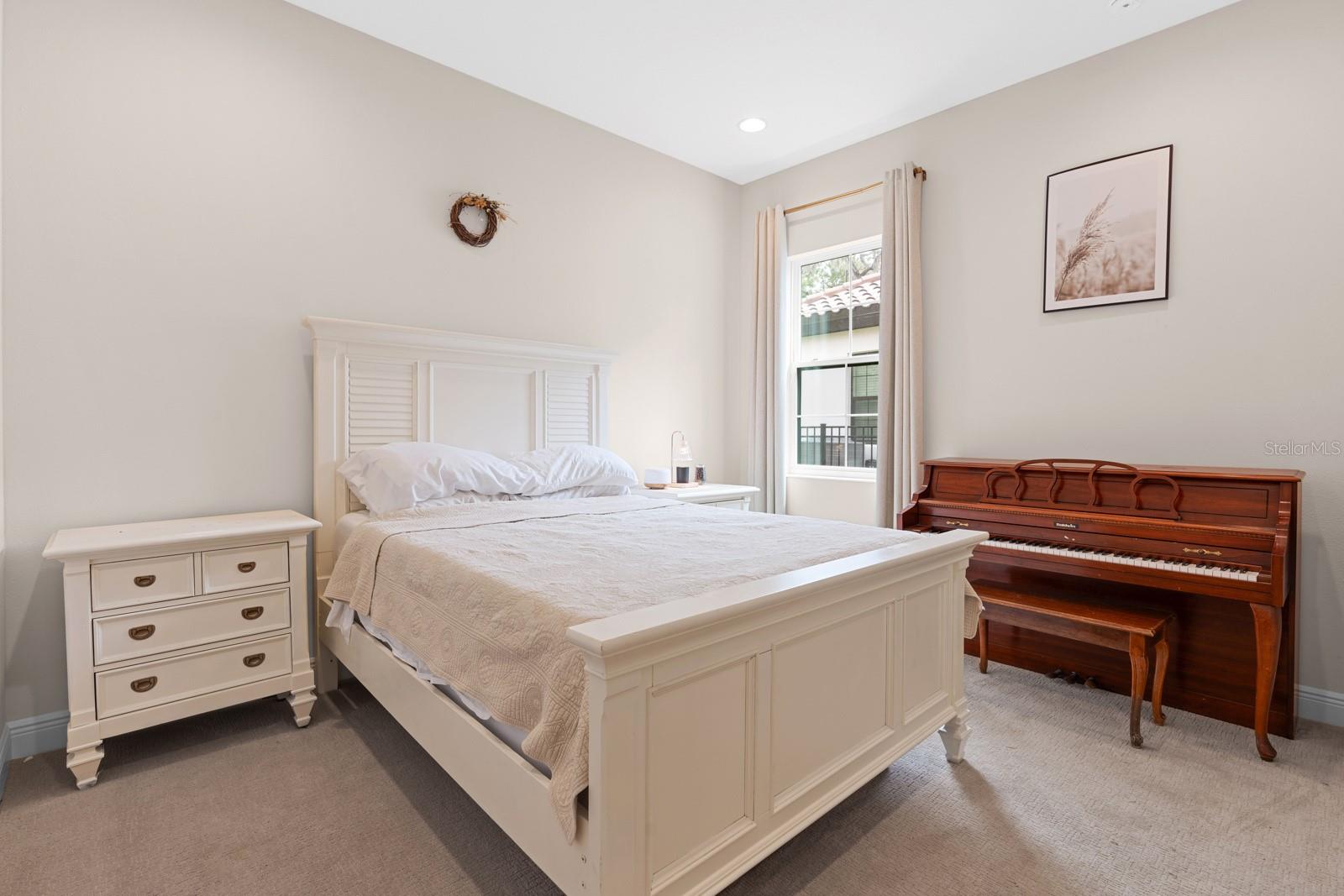 HAWKSTONE - Residential