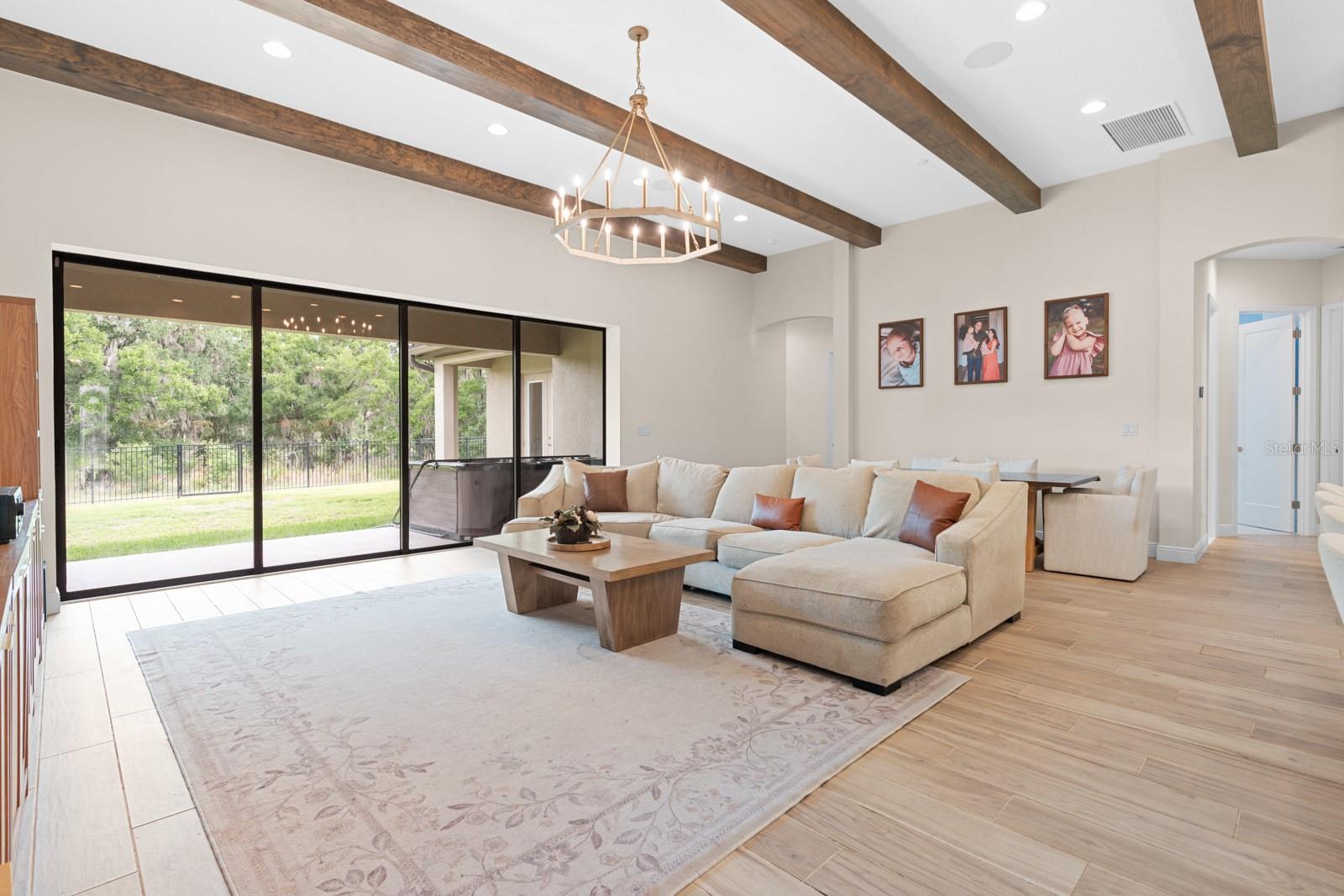 HAWKSTONE - Residential