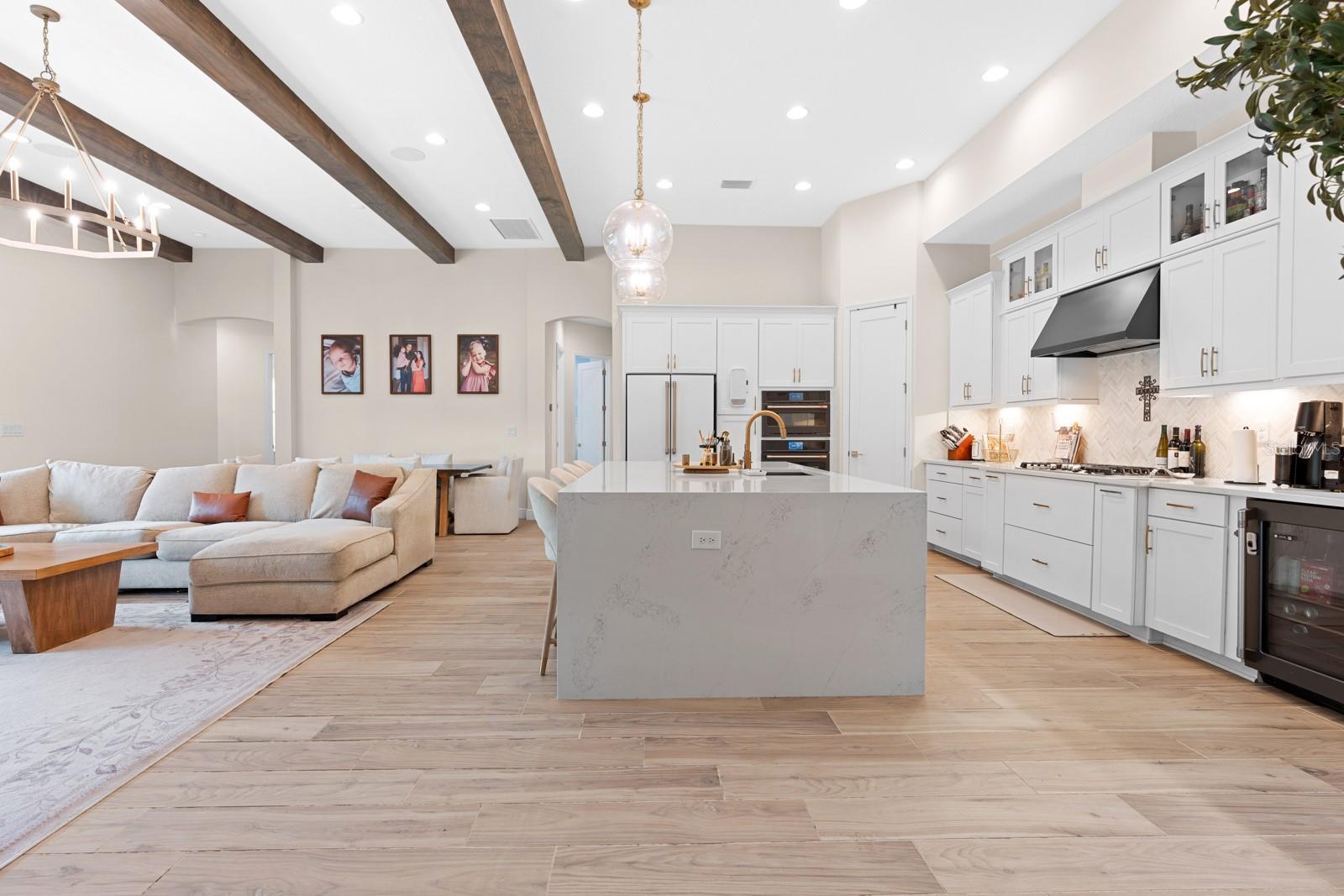 HAWKSTONE - Residential