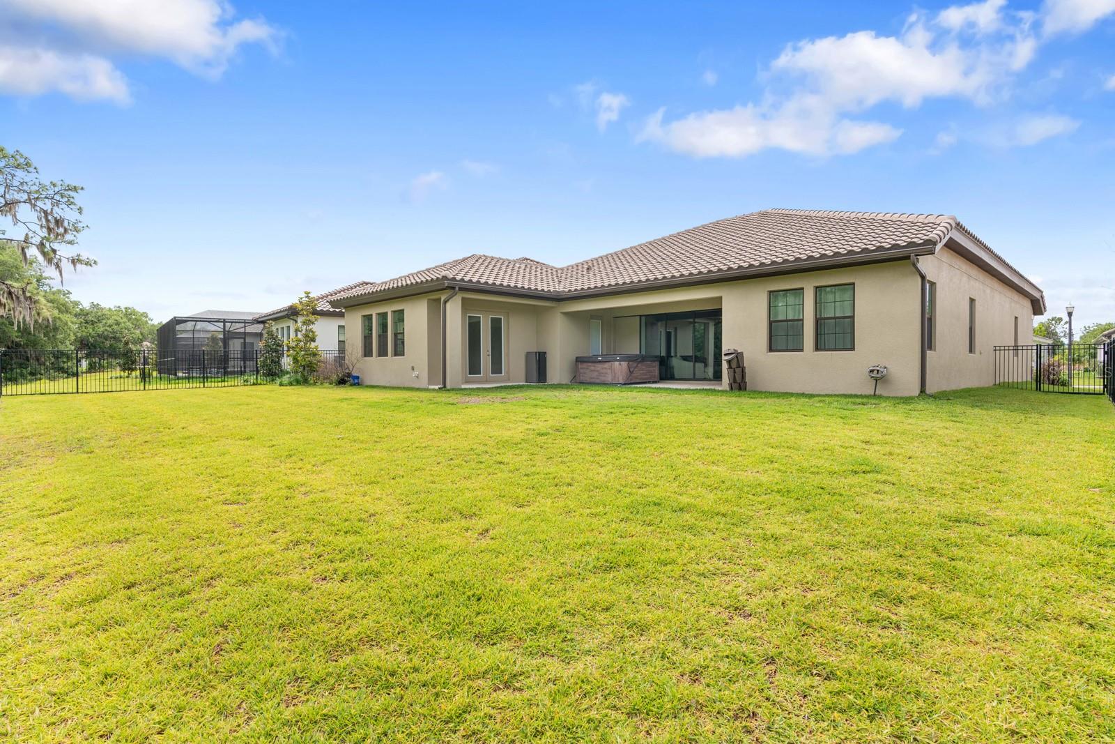 HAWKSTONE - Residential