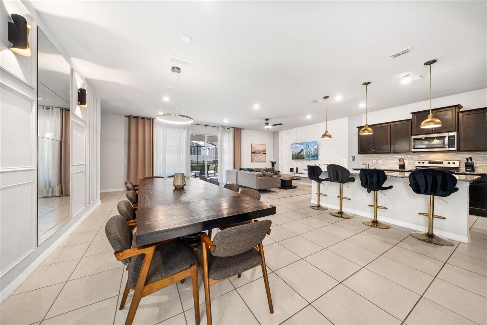 Search 1 3605 LILY LANE
