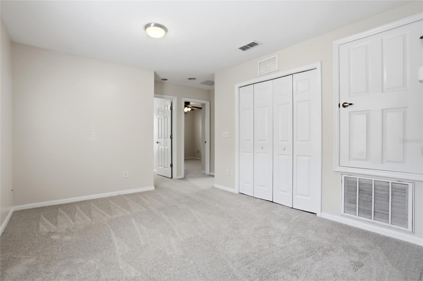 WALDEN CHASE - Residential