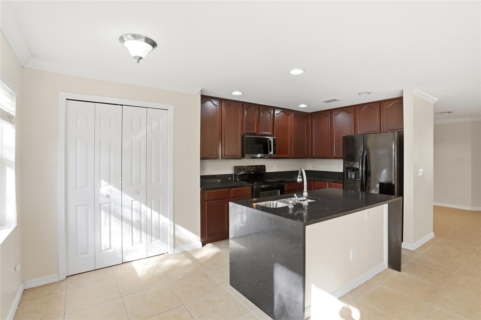 WALDEN CHASE - Residential