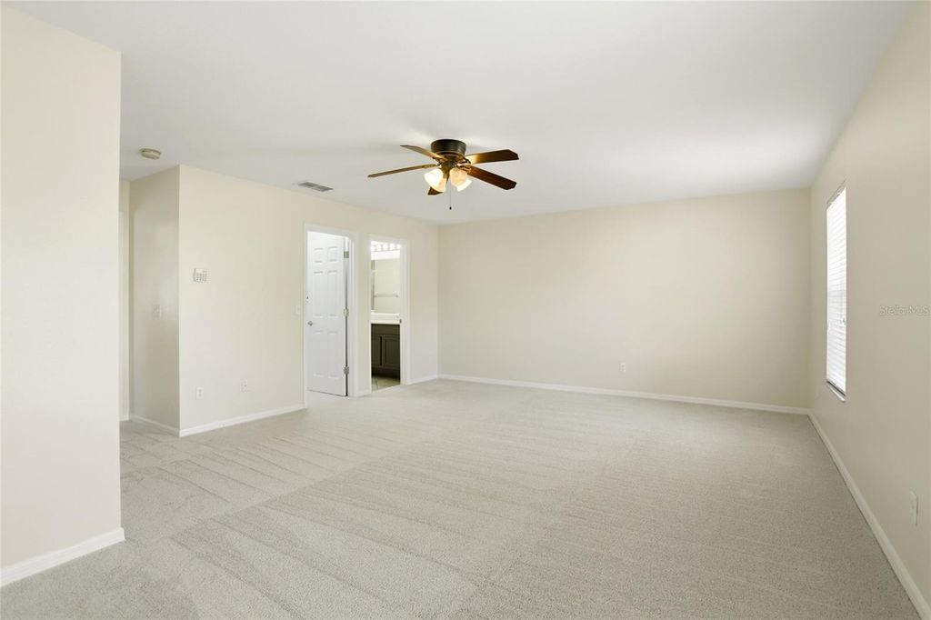 Photo of 3756 Collingwood Lane, Oviedo, FL 32765 (MLS # O6387270)