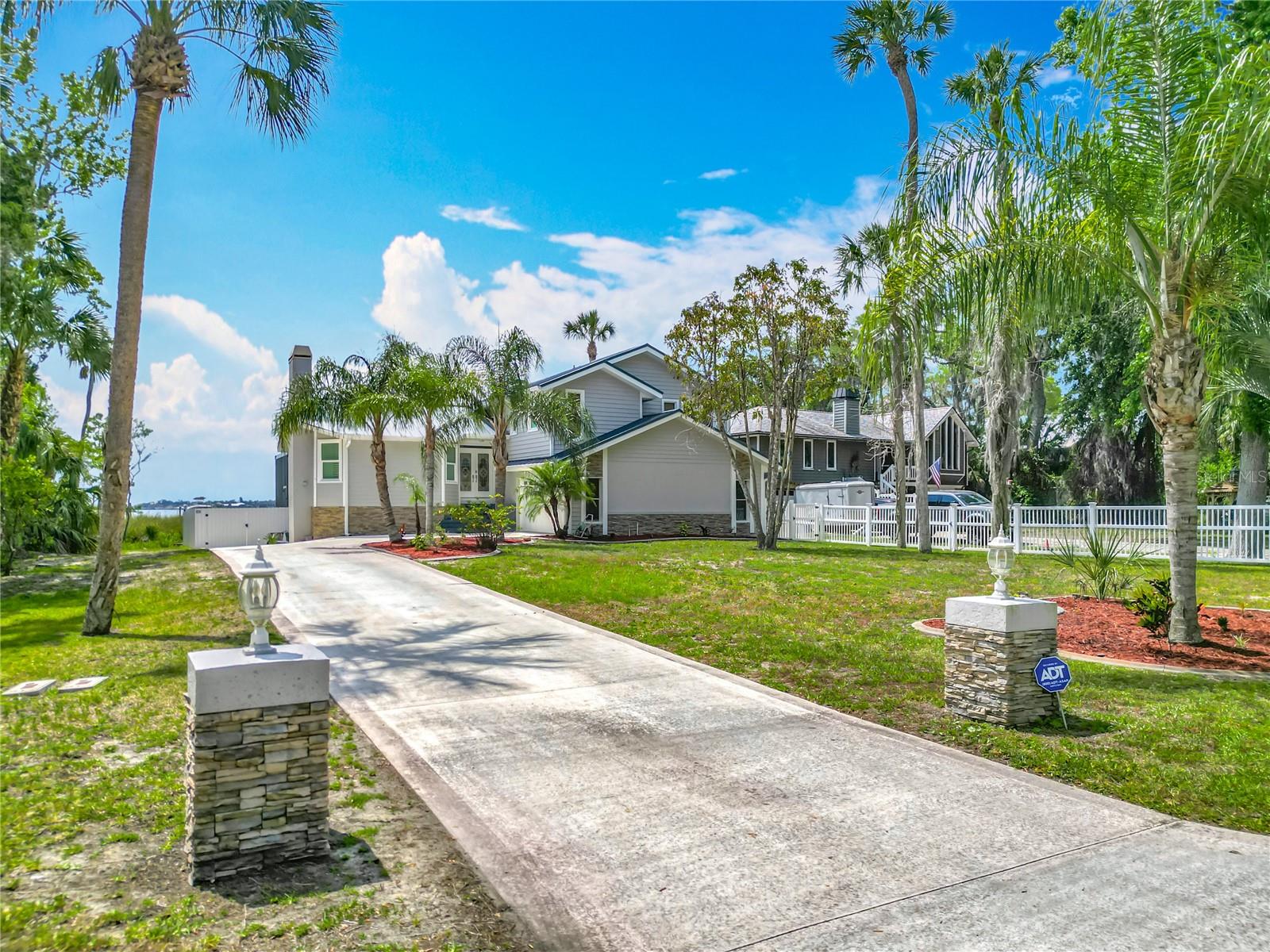 MAGNOLIA COVE - Residential