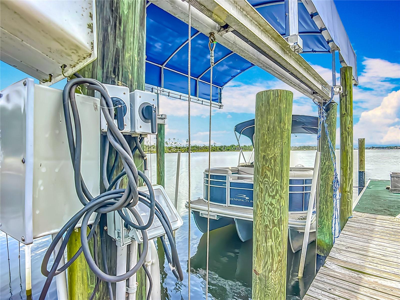 MAGNOLIA COVE - Residential