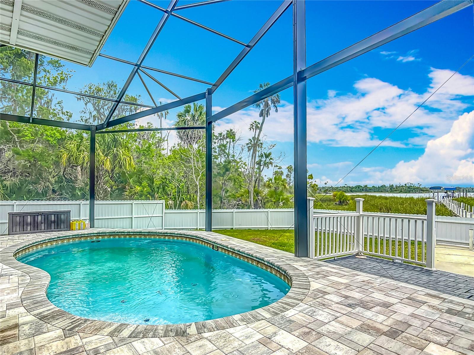 MAGNOLIA COVE - Residential