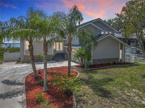 Photo of 1544 NW 17th Court, Crystal River, FL 34428 (MLS # OM700131)