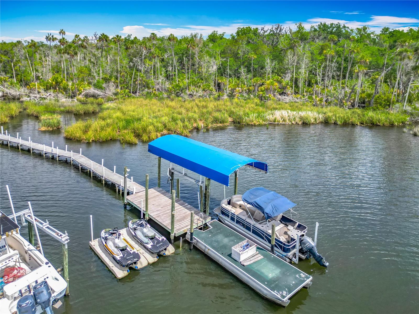 MAGNOLIA COVE - Residential