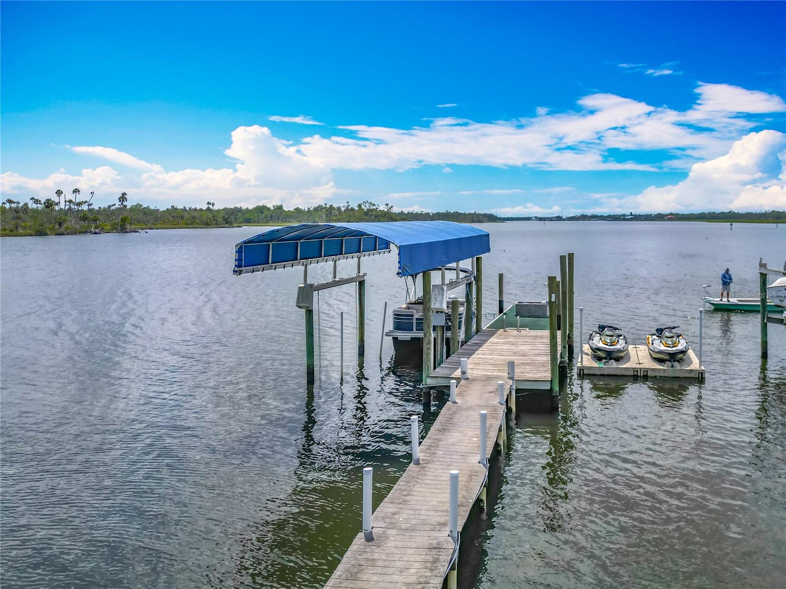 MAGNOLIA COVE - Residential