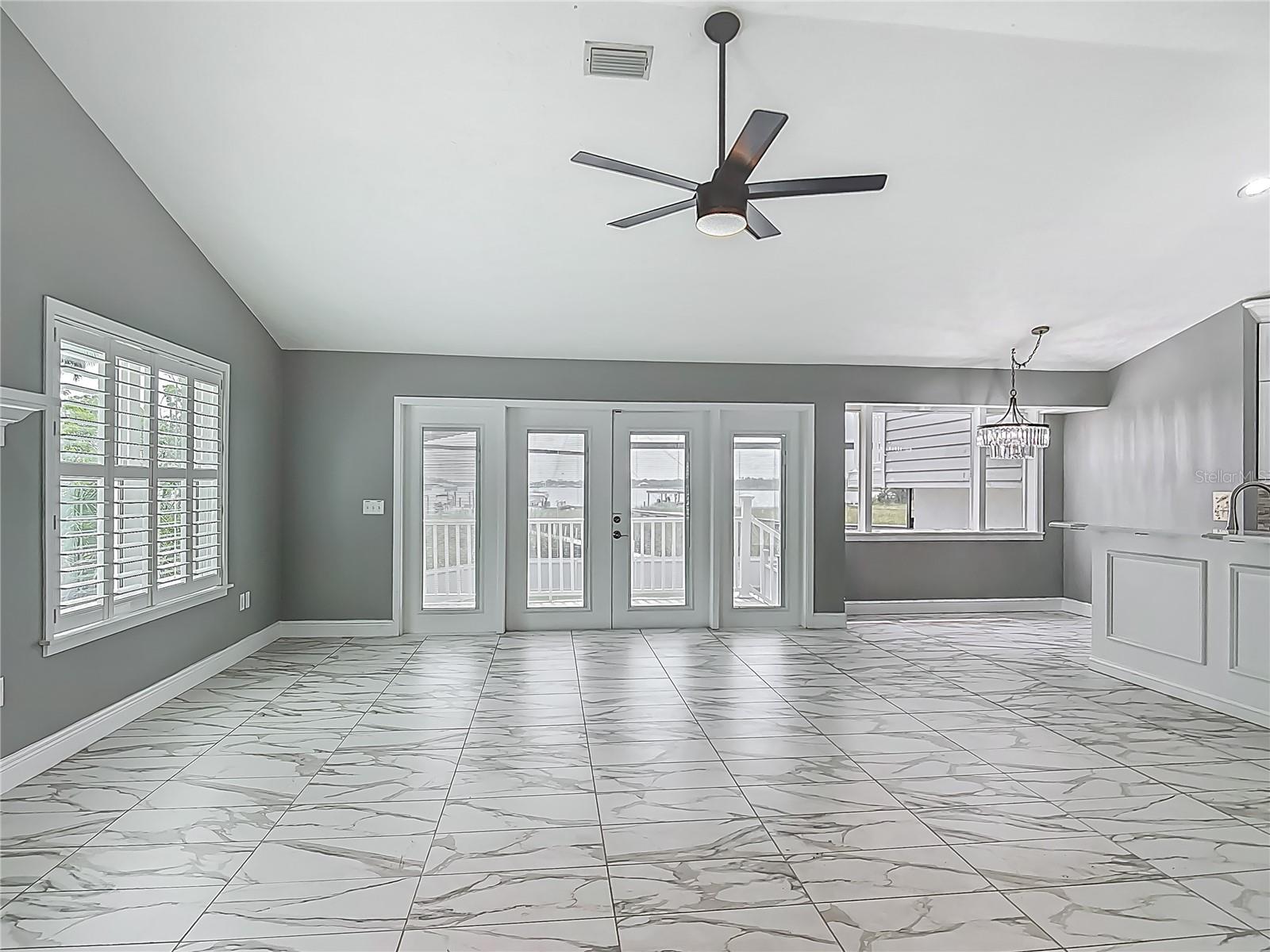 MAGNOLIA COVE - Residential