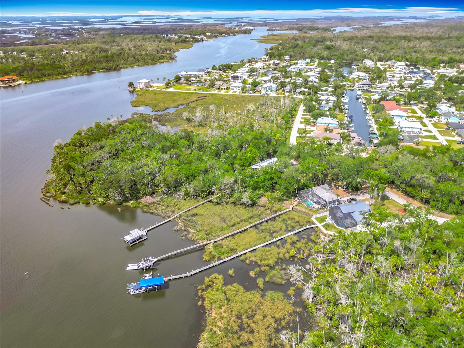 MAGNOLIA COVE - Residential