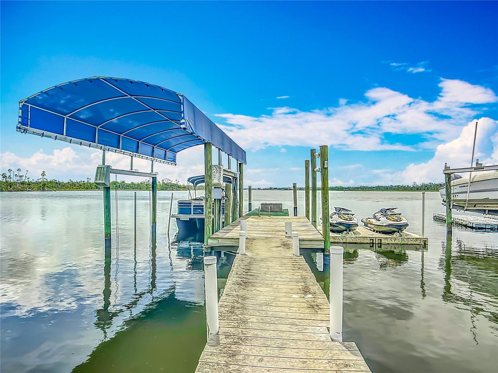 MAGNOLIA COVE - Residential