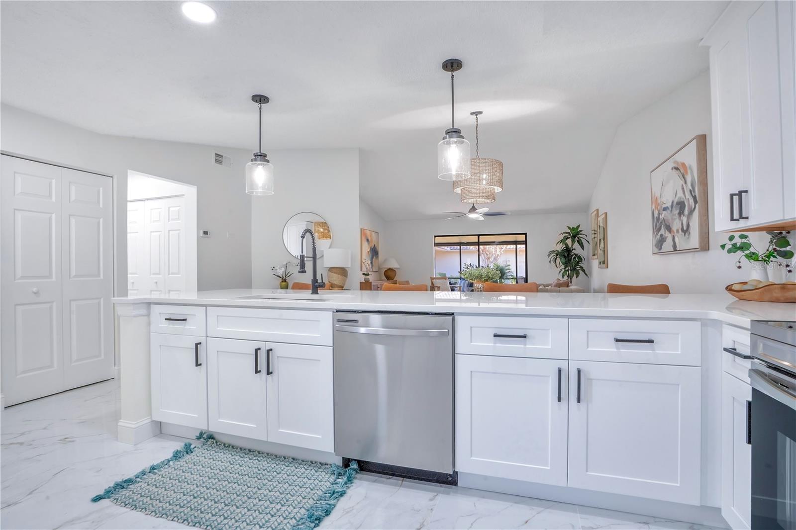 LAKEVIEW VILLAS AT PEBBLE CREE - Residential