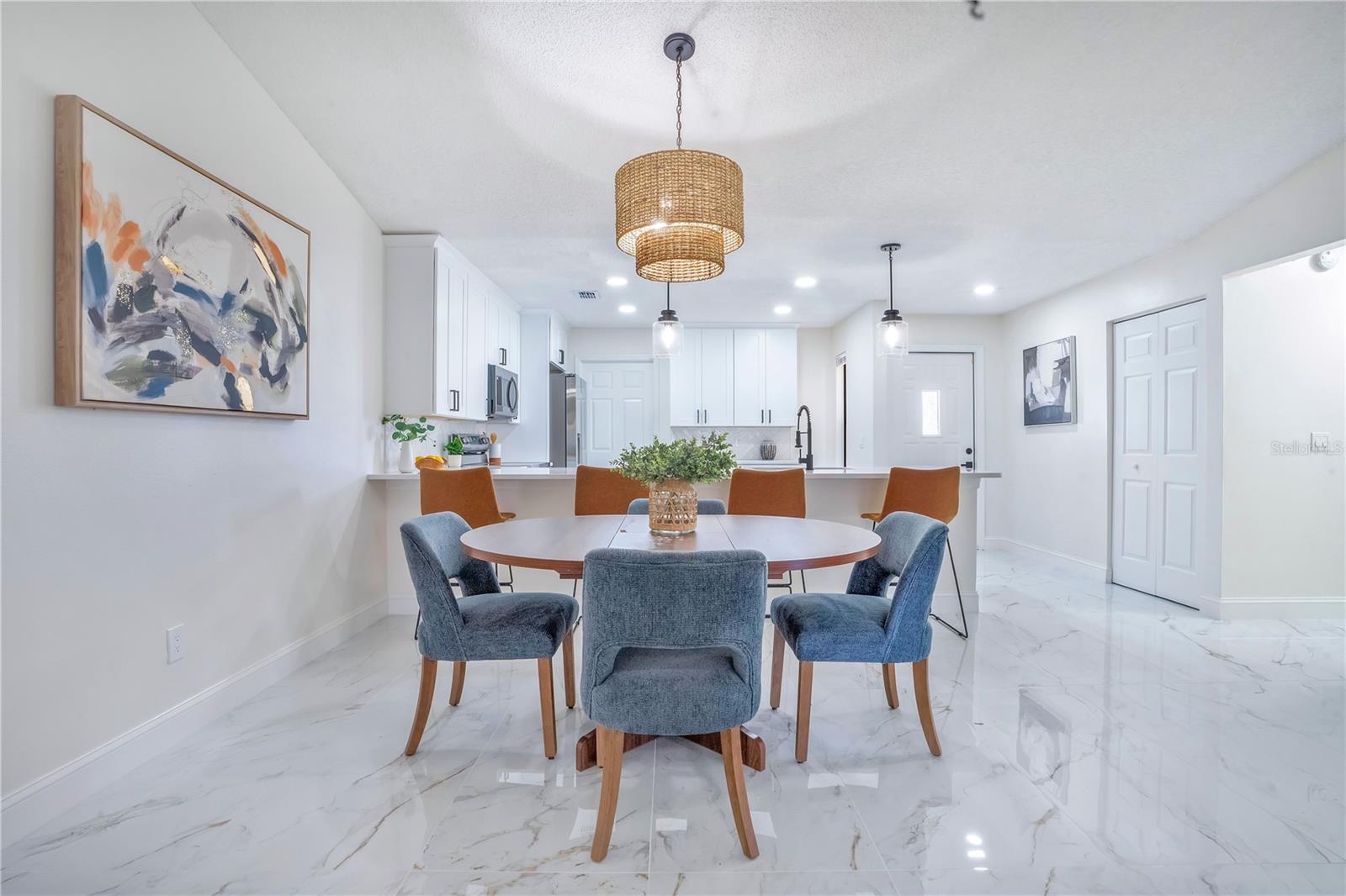 LAKEVIEW VILLAS AT PEBBLE CREE - Residential