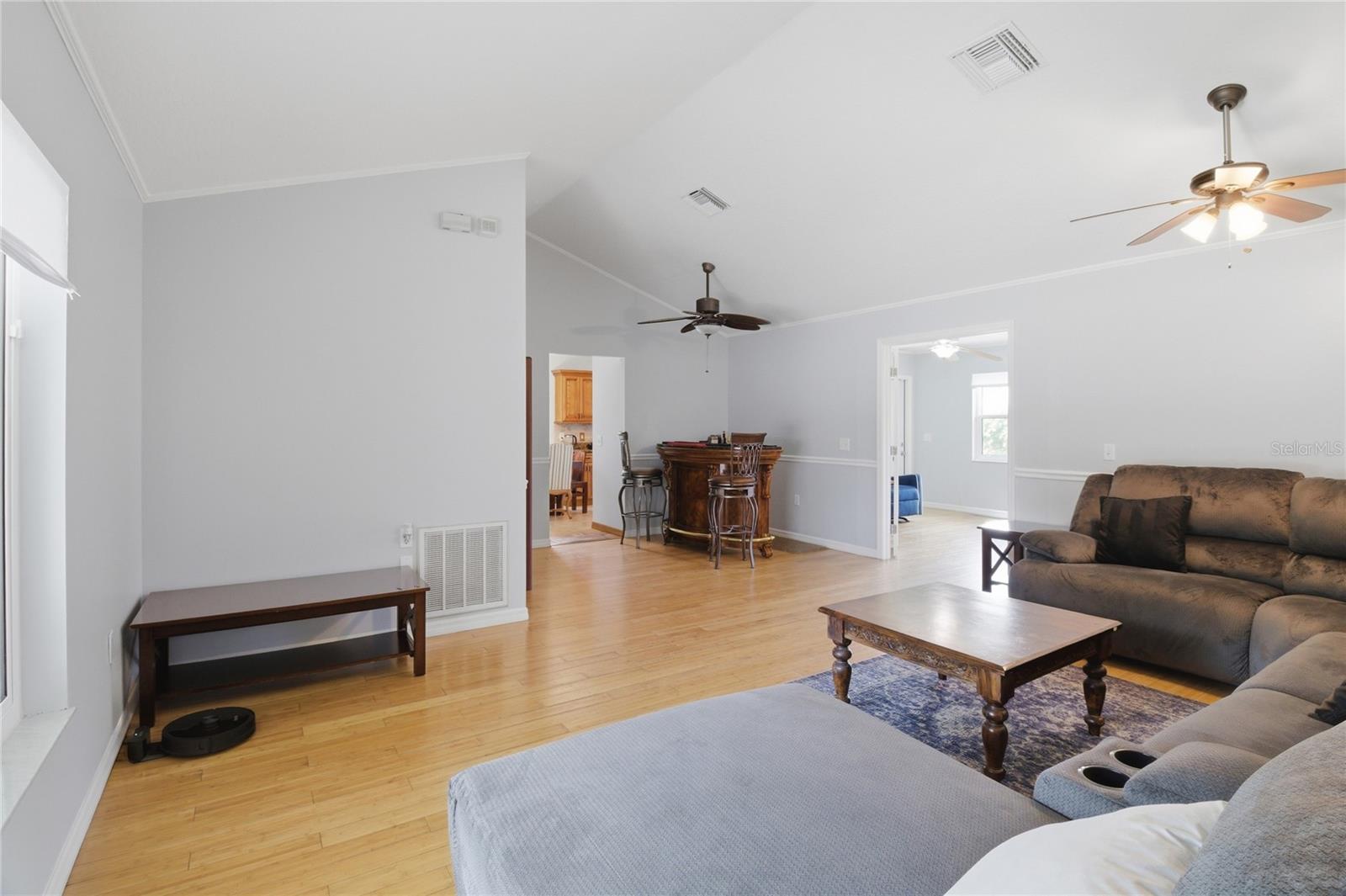 602 LAKE DRIVE