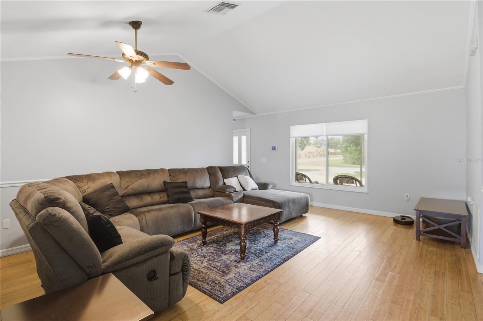 602 LAKE DRIVE