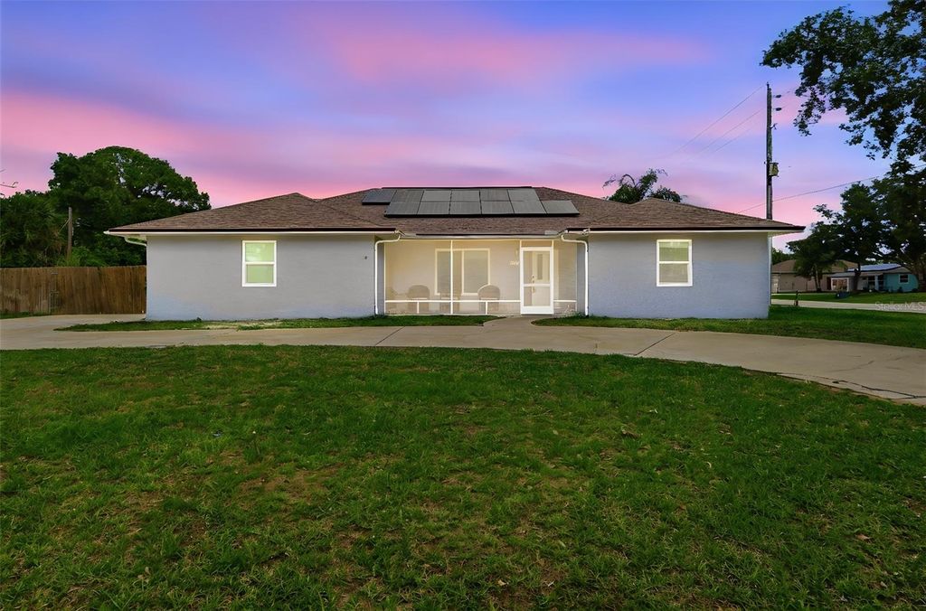 Photo of 602 Lake Drive, Sebastian, FL 32958 (MLS # V4949231)