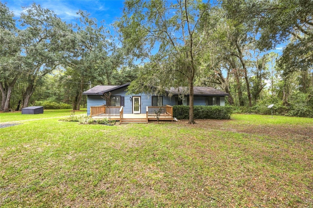 Photo of 16414 N County Road 225, Gainesville, FL 32609 (MLS # GC544067)