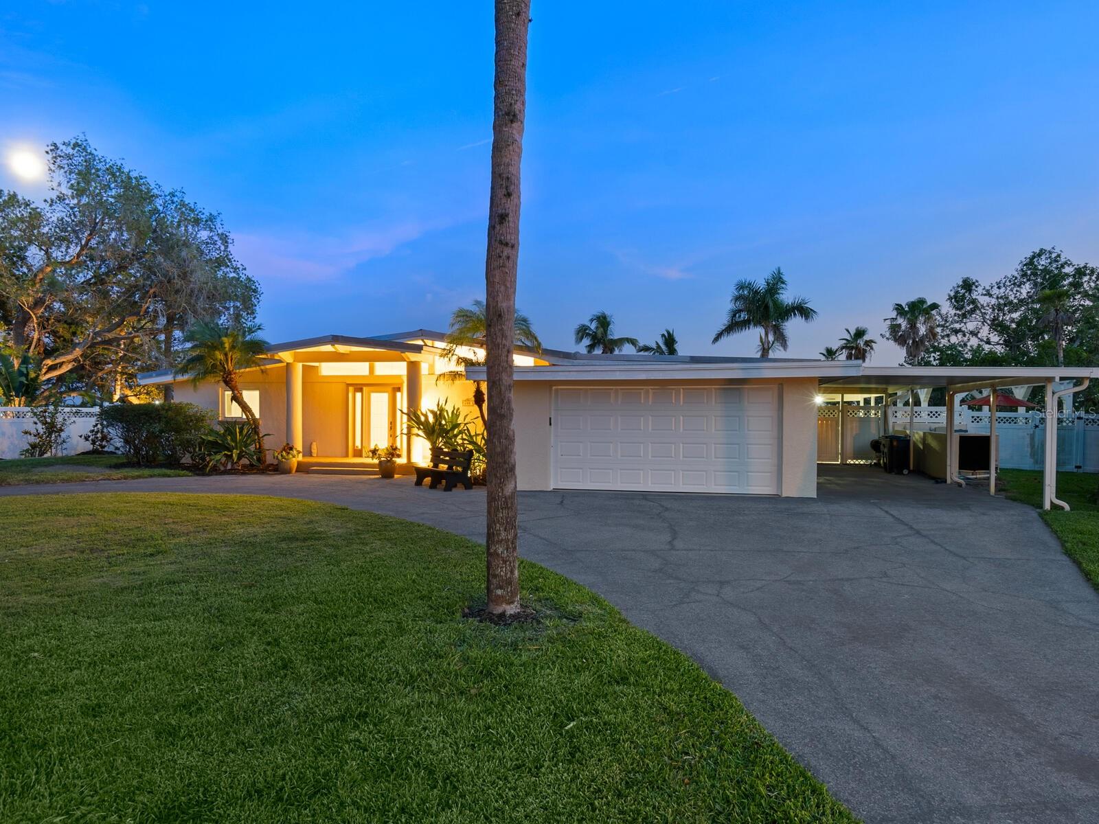 355 SHORE DRIVE