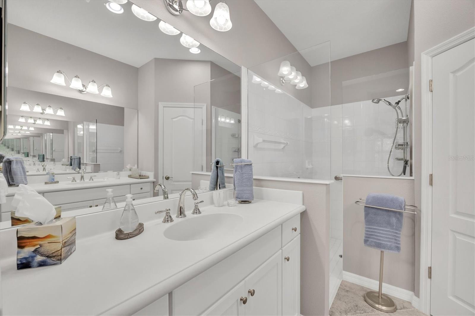 GRAND PALM PH 1A - Residential