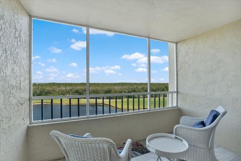 Photo of 2333 Feather Sound Drive #B507, Clearwater, FL 33762 (MLS # TB8494253)