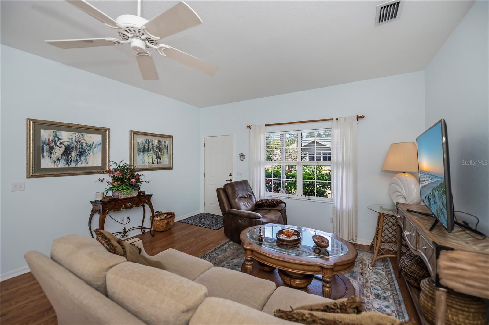 HERITAGE OAK PARK - Residential