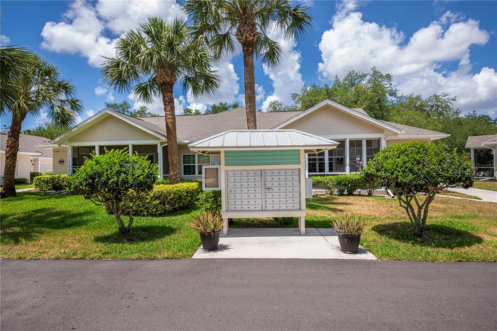 HERITAGE OAK PARK - Residential