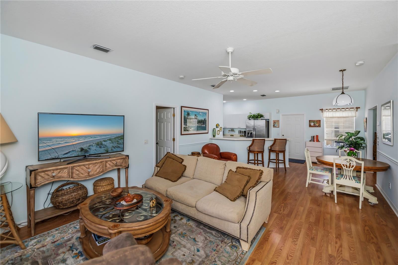 HERITAGE OAK PARK - Residential