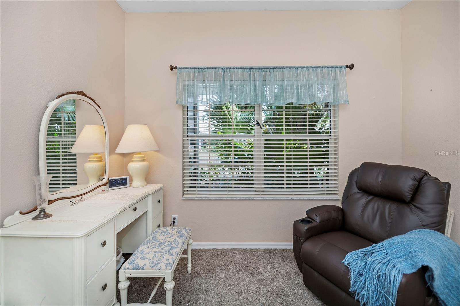 HERITAGE OAK PARK - Residential