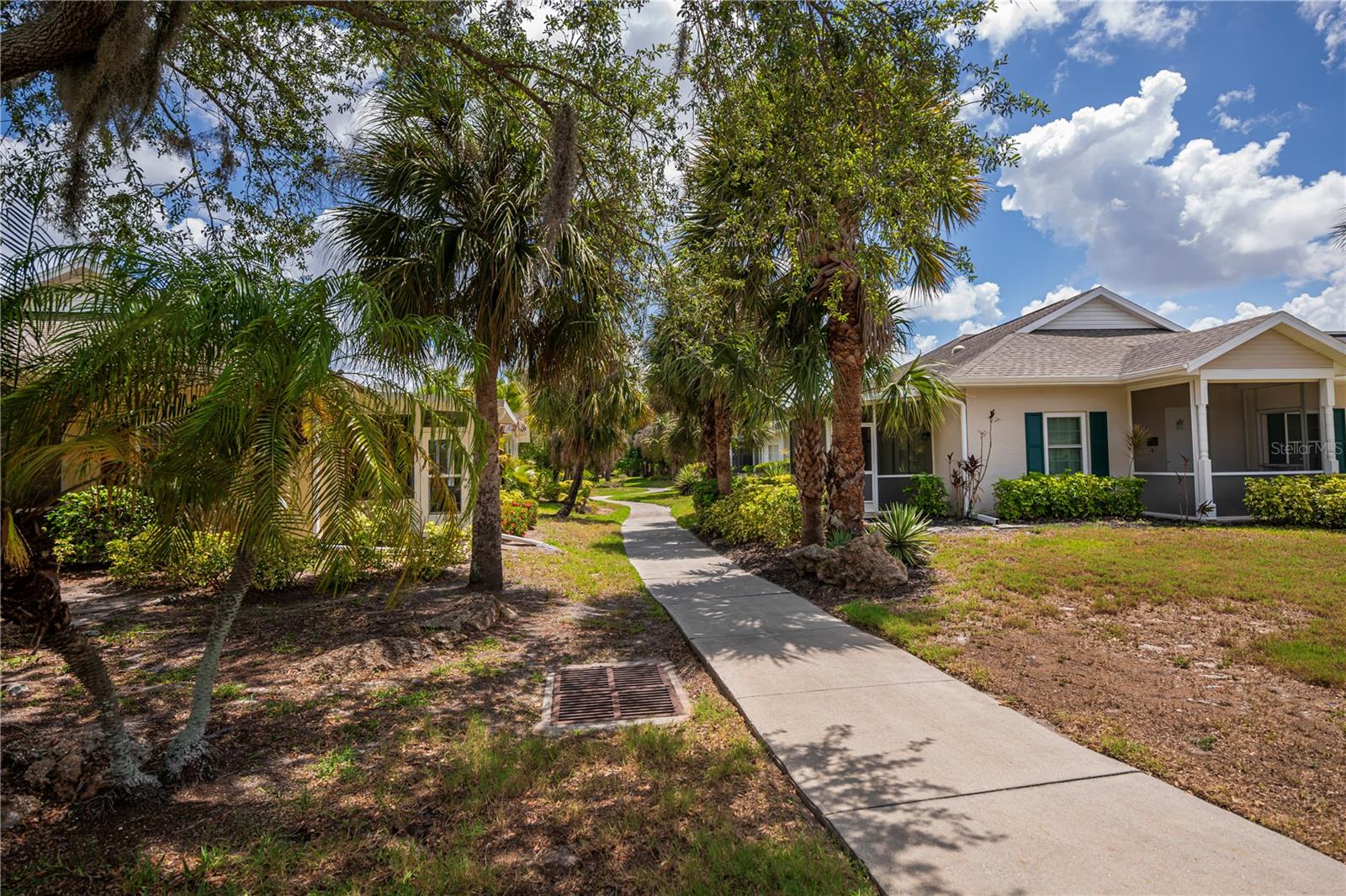 HERITAGE OAK PARK - Residential