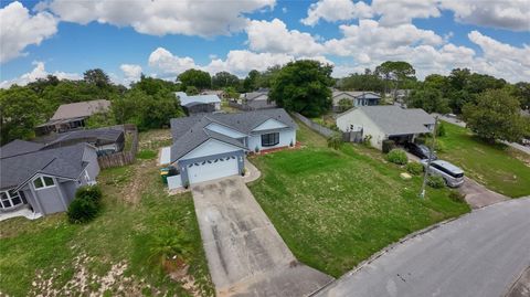 A home in EUSTIS