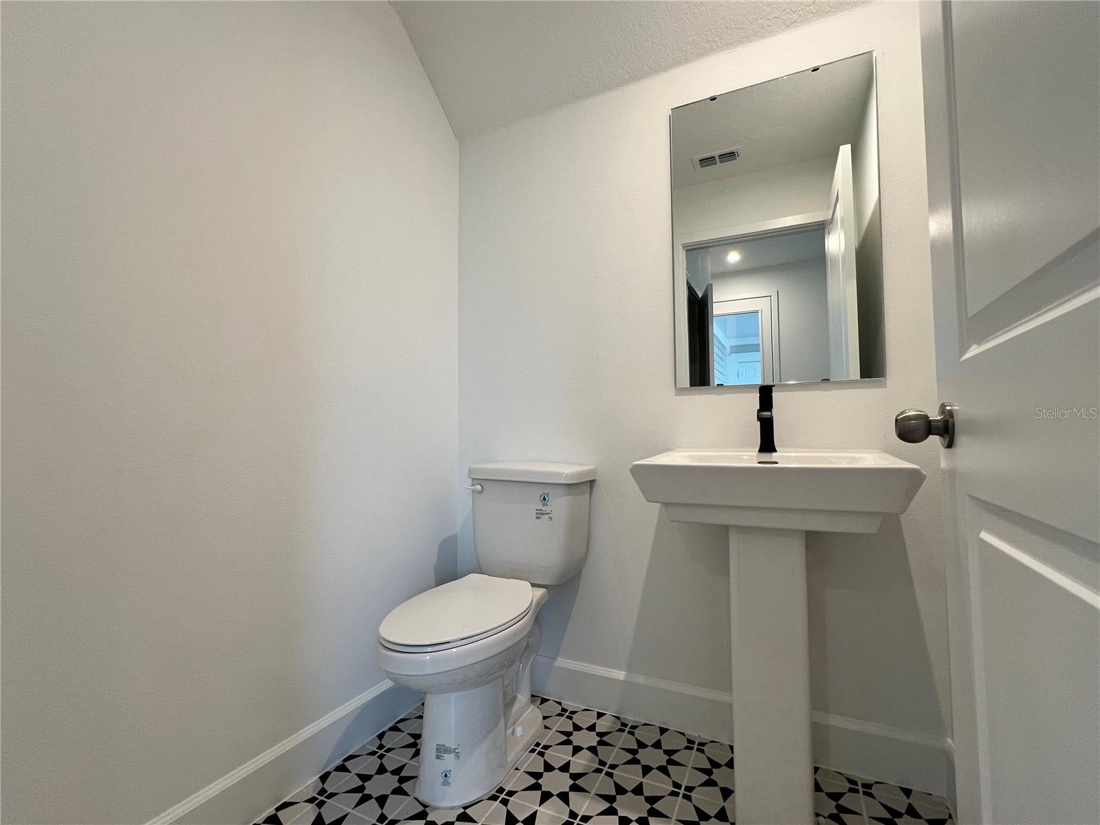 CELEBRATION ISLAND VILLAGE - Residential