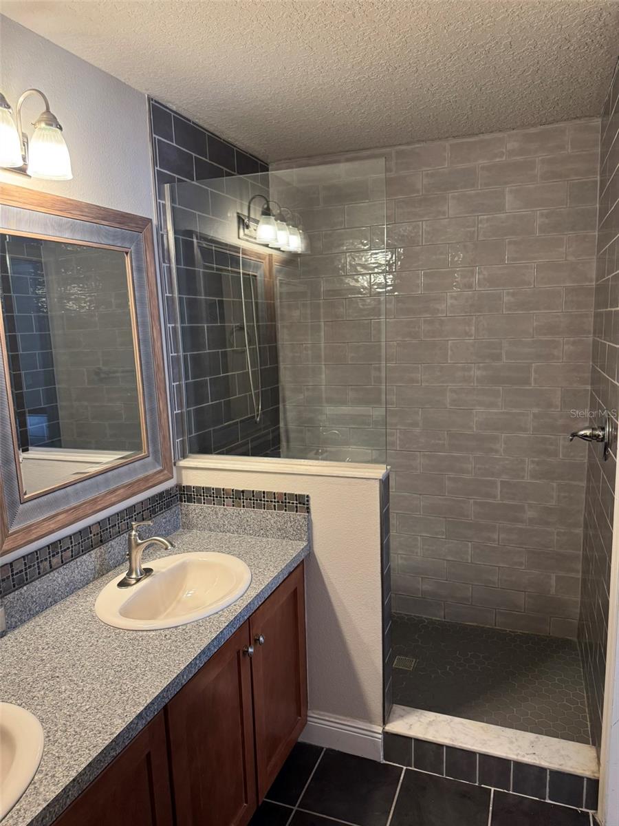 MAC FARLANES REV MAP OF ADD - Residential Lease