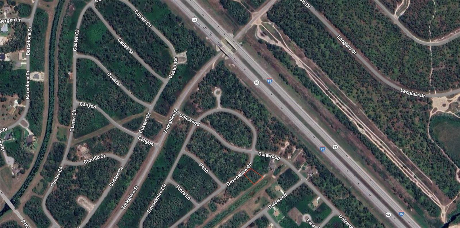 Owner motivated, invest in a lot today while the prices are lower. North Port is one of the fastest-growing cities in the state. The lot is located in a waterway and close to major highways.