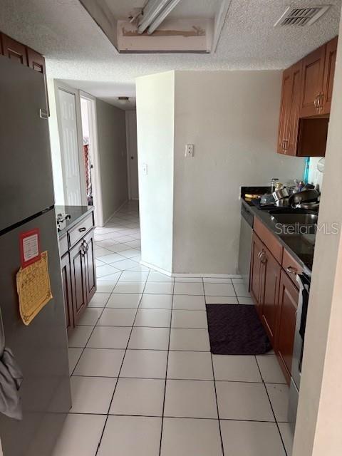 GARDENS OF FOREST LAKES CONDO THE - Residential Lease
