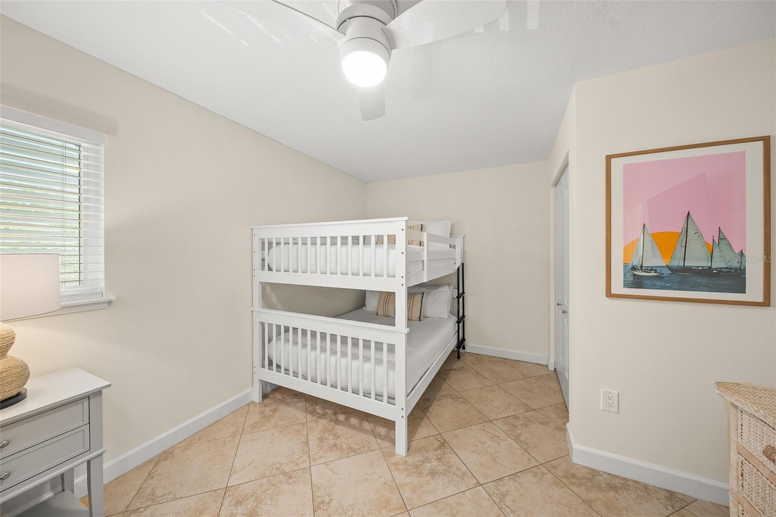 SARASOTA BEACH - Residential Income