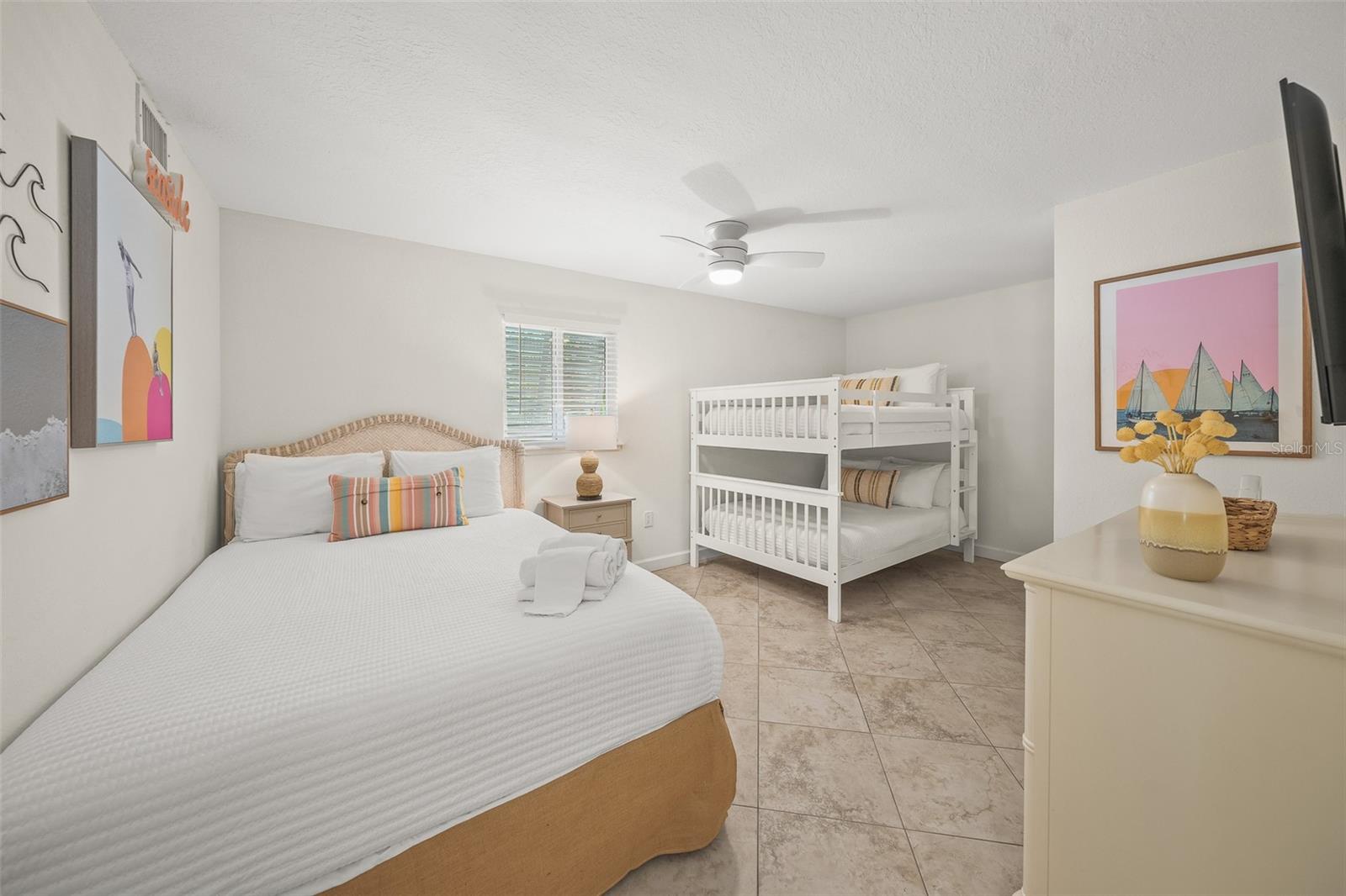 SARASOTA BEACH - Residential Income