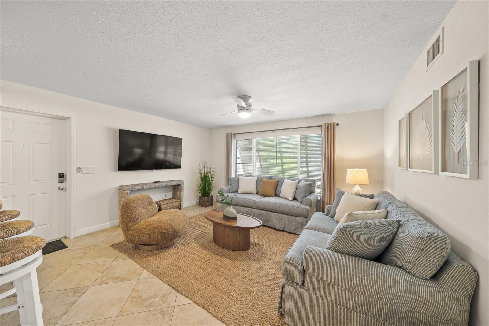 SARASOTA BEACH - Residential Income