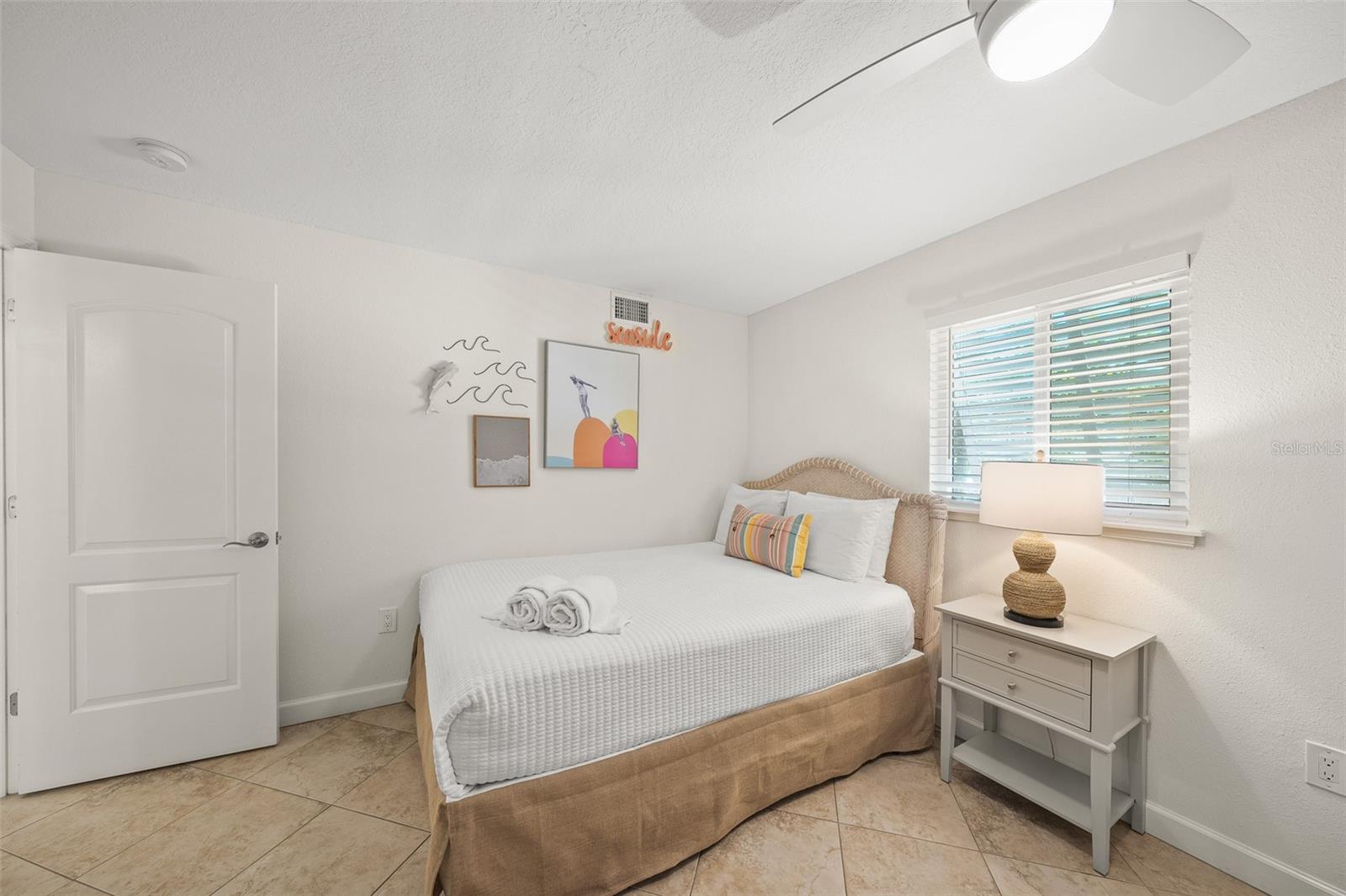 SARASOTA BEACH - Residential Income