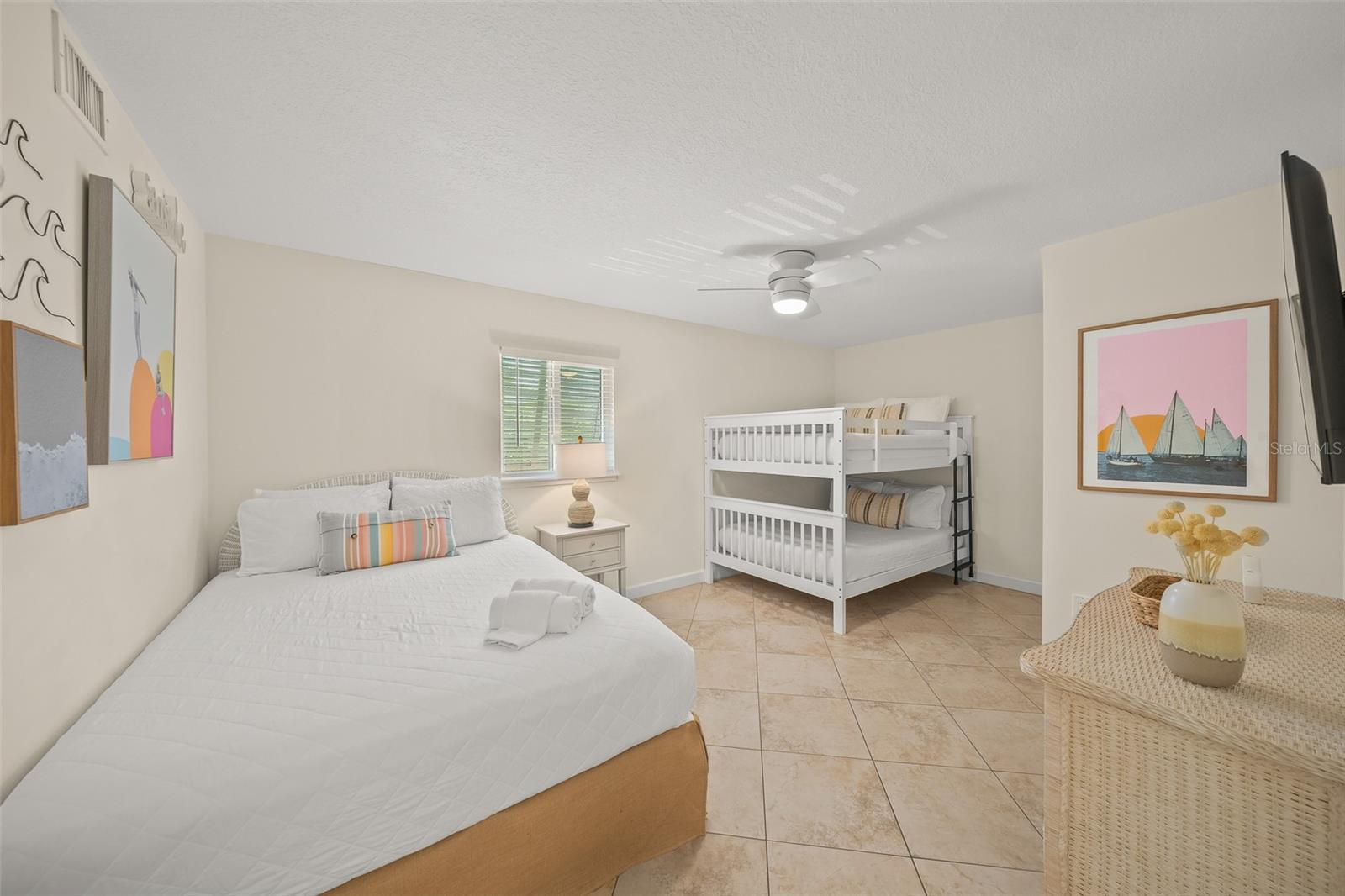 SARASOTA BEACH - Residential Income