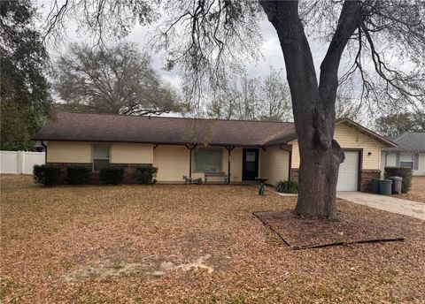 Tiny photo for 4545 SE 62nd Street, Ocala, FL 34480 (MLS # OM719879)
