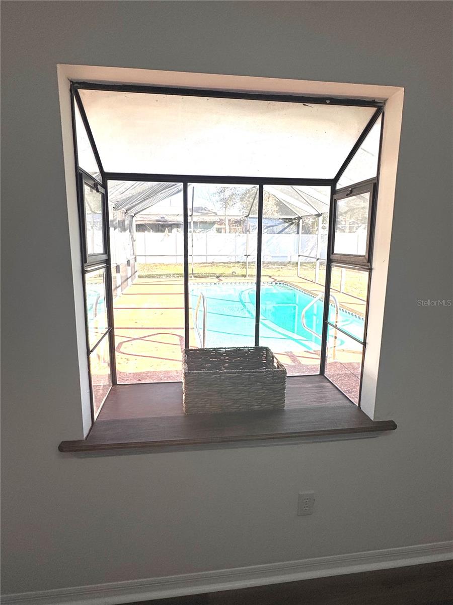 HIGH POINTE - Residential