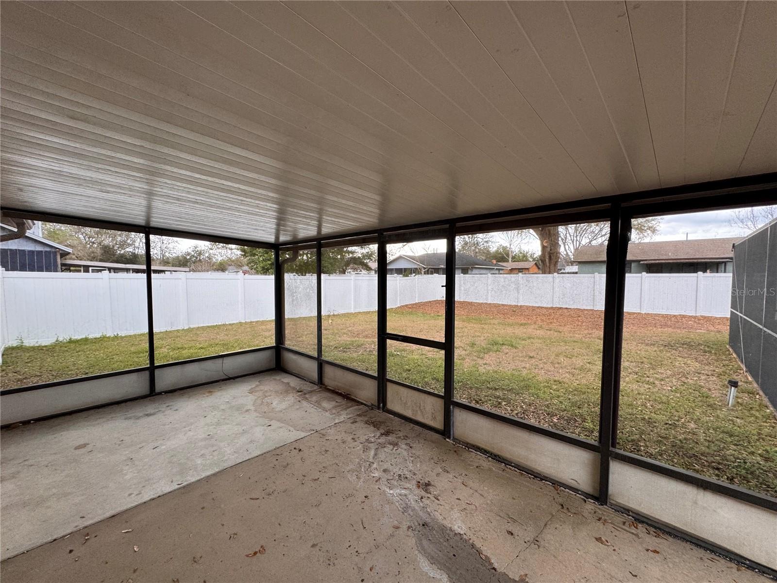 HIGH POINTE - Residential